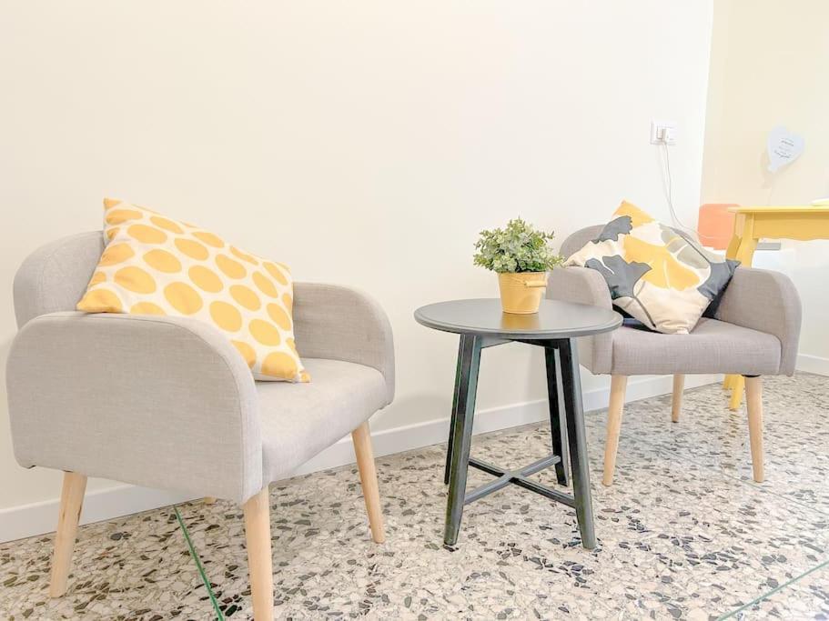 Ferienwohnung Free Parking - Elegante Casa Con Wifi -Smarttv Savona Exterior foto